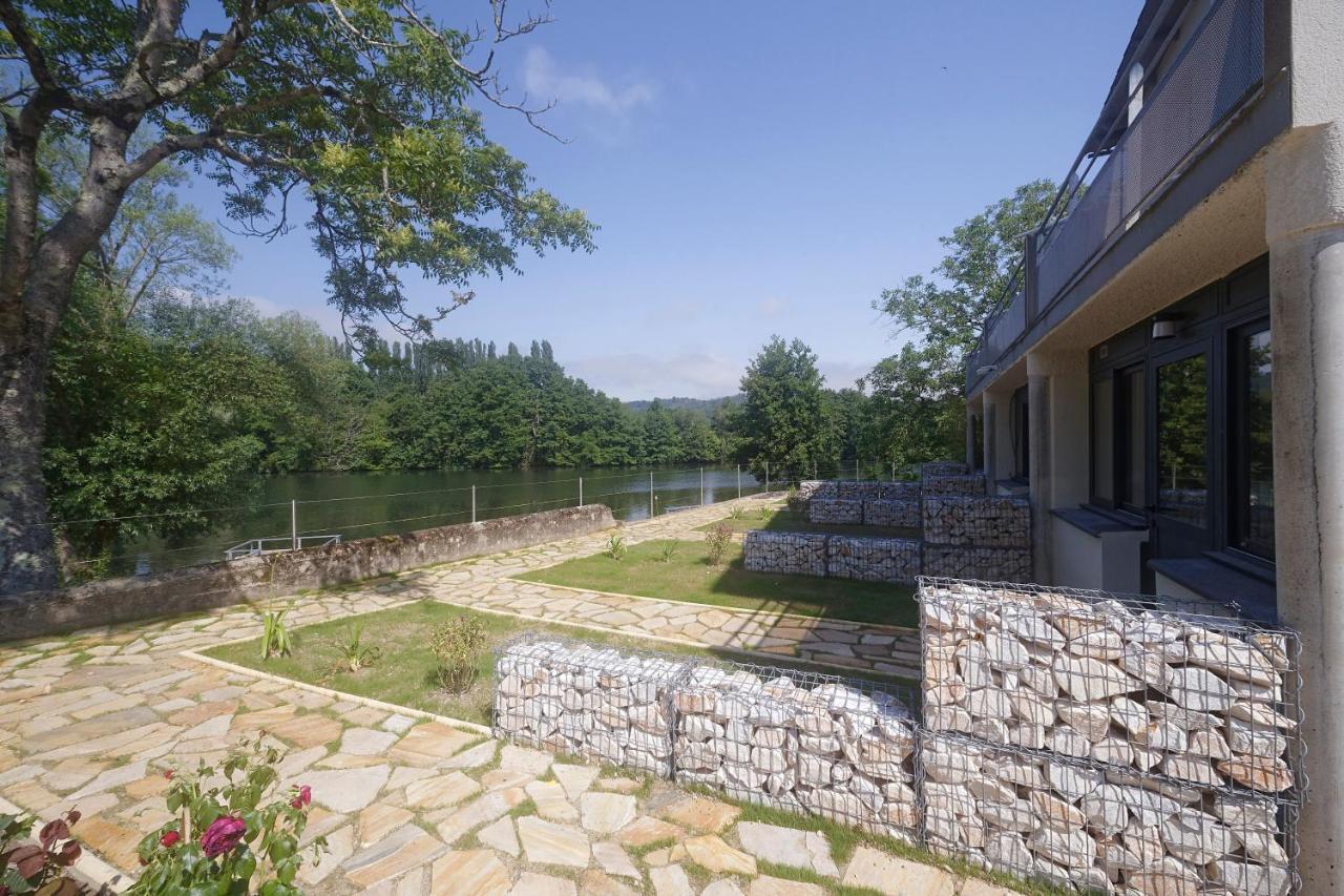 Appart-Hotel Du Lac Foix Exterior photo